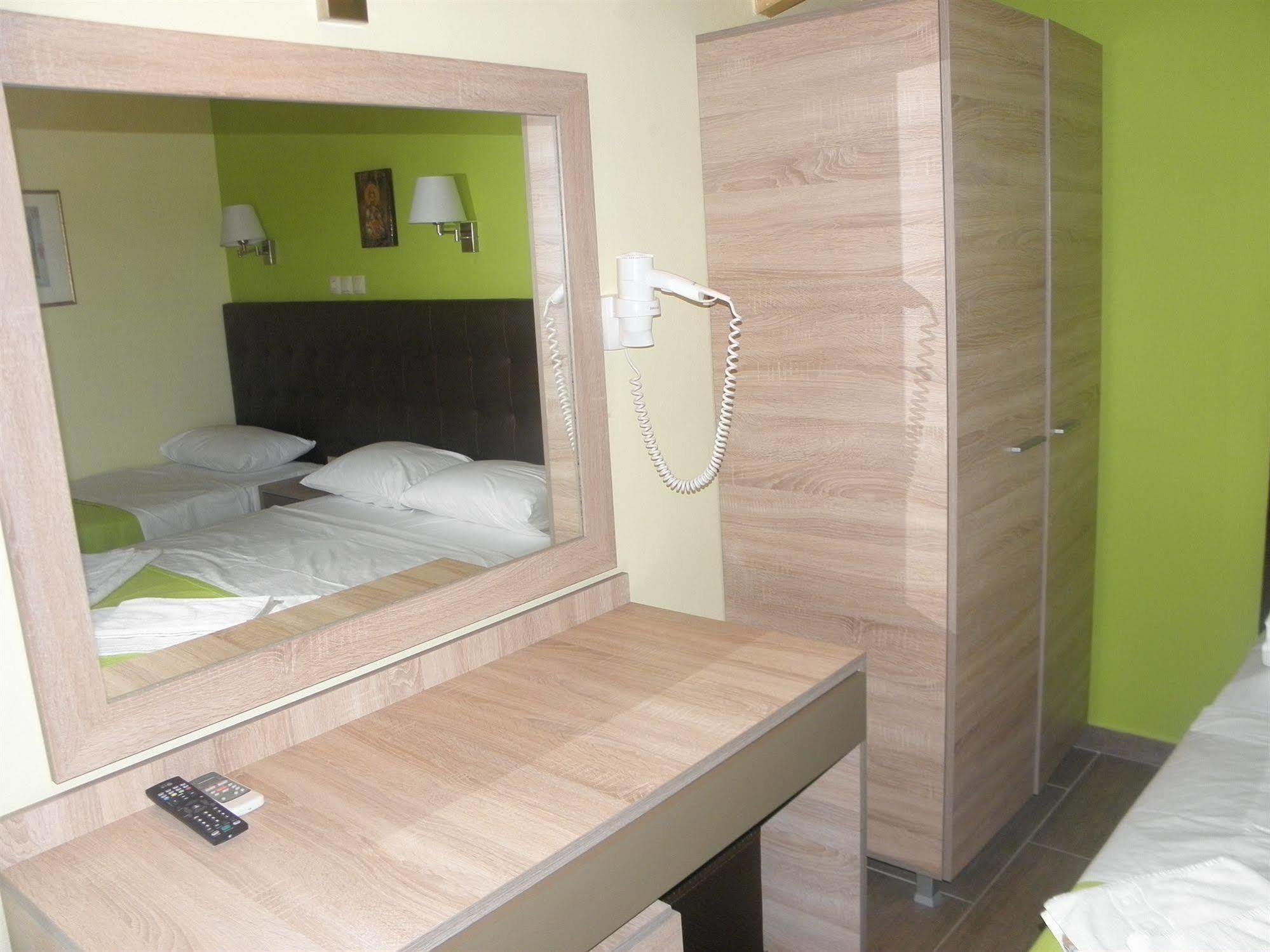 Makedonia Hotel Ouranoupoli Esterno foto